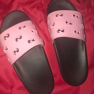 Gucci slides